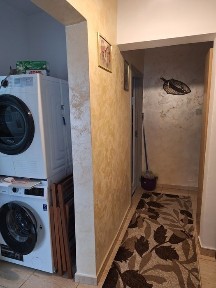 Apartament 3 camere decomandate zona Neagoe Voda