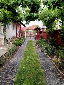 Casă de vânzare.
