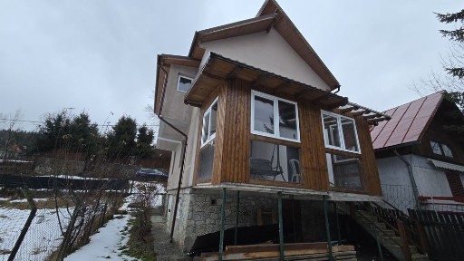 Casa cu etaj si demisol NEGOCIABIL
