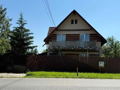 vand casa parter + mansarda