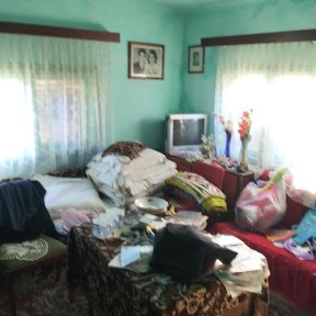 Vand casa batraneasca 33000 euro