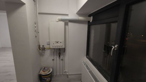 Vand apartament 2 camere