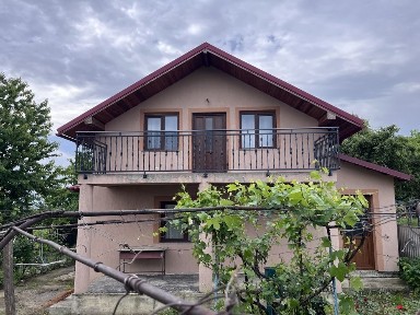 Vand casa - Valea Seaca Sascut