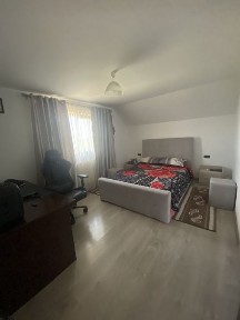 Casă de vănzare păun cu suprafața utilă 154,13 m.p.