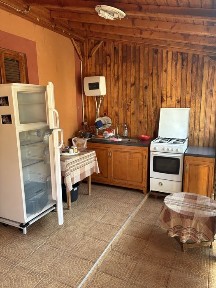 Vand casa de vacanta