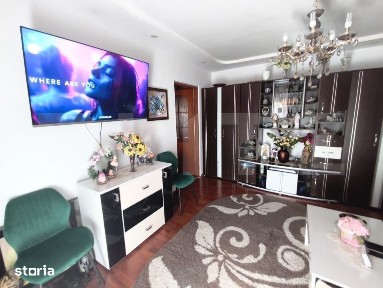 Apartament 2 camere, 53 mp, etaj 1, zona Dealul Florilor