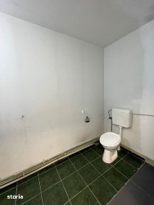 Spatiu comercial/birou, 63 mp, zona Sasar