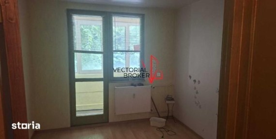 Apartament 3 camere Dristor Rimnicu Sarat