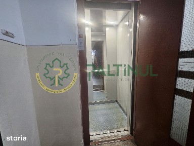 Apartament 3 camere decomandate, cartier Vasile Aaorn, Sibiu