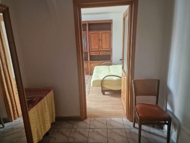 Ap 3 Cam Maratei str Progresului 70mp etaj 1 decomandat centrala