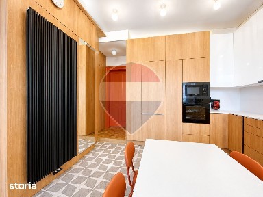 Apartament cu 2 camere de închiriat în zona Ultracentral