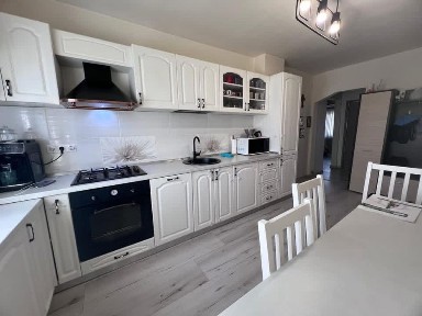 Apartament 4 camere Deva
