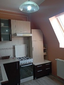 Apartament 3 camere 2 bai - boxa si loc de parcare pe teren privat Zăvoi Deva