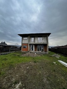 Casa suprafata utila P+1E=87m suprafata teren 607