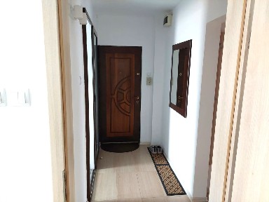 Apartament 3 camere decomandat 77 mp Strand