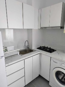 Proprietar închiriez garsoniera