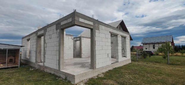 Casa nouă 108 M2 cu autorizație de construcție valabilă