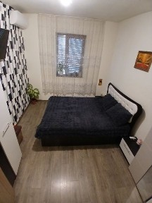 Apartament la casă cu două camere Aradul Nou