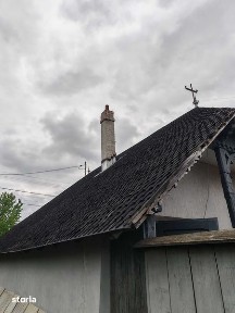 Casa batraneasca - Comuna Razboieni, Sat Borseni, Jud NEAMT.