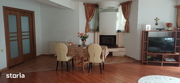 Vila superba 320 mp construiti, 500 mp curte, Crinului, Rosu, Chiajna