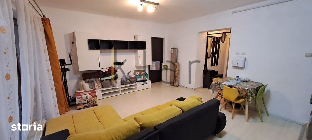 Apartament de vanzare 2 camere 46mp plus 2 balcoane zona Poligon Flore