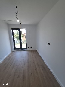 Proprietar inchiriez vila noua,teren 342 mp,prima inchiriere,P+1+pod