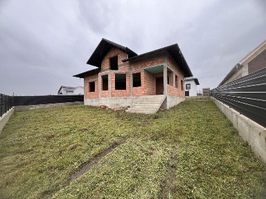 Casa de vanzare Scheia