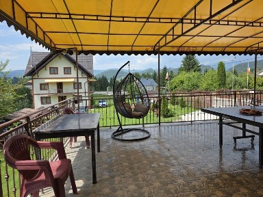 Cazare Dâmbovicioara,Rucar, 8 camere | Închiriere pentru familii, grupuri,cupluri.