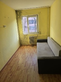 Inchiriez camera camin valea rosie