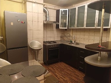Inchiriem apartament 2 camere Ultracentral, Vasile Conta, Hotel Ramada-U-ri,Etaj.1,Centrala,AC
