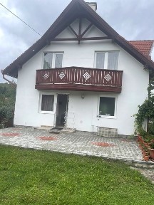 Casă familială de vânzare Praid