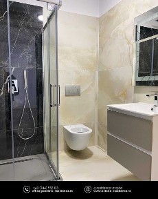WHITE TITANIC PROPRIETAR!-Ap 2 camere la cheie, vedere mare interior!