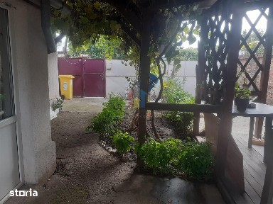 Casa cu 3 camere zona Chercea St 352mp