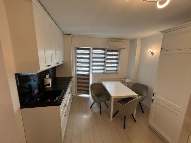 Apartament 2 dormitoare/ Dorobanți/ Floreasca/ renovat&mobilat/ orientare Sud / liniste/ an1984