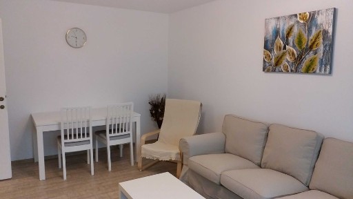 Apartament cochet vis a vis Piata 1 Mai