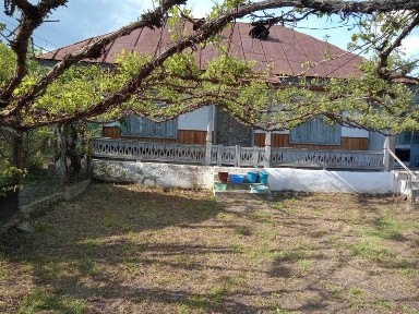 Casa locuibila + curte si gradina - Solont, Bacau