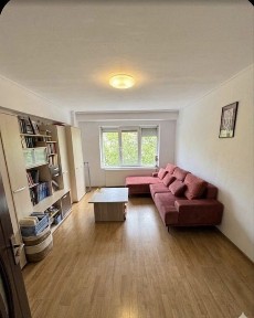PF / Vând apartament 3 camere decomandate tip D, DECEBAL/. Sf. Apostol Andrei (lângă biserică)
