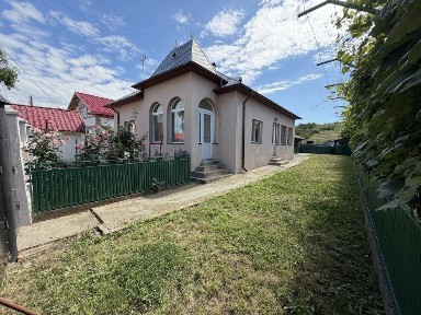 Casa de vanzare in Brebeni