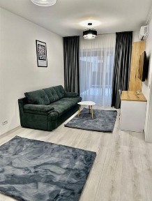 Vând apartament cu 2 camere Adora Park