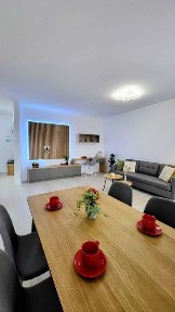Apartament Mobilat/Lux De vânzare La Maurer Sighisoara