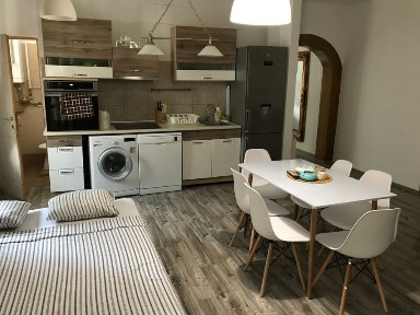 Apartament si curte Mamaia Nord