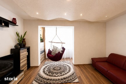 Apartament cu 3 camere și 2 bai in zona Dambu Pietros ( parter înalt)