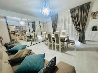 Vând apartament Bucium Visani prețul negociabil