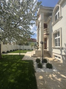 Vand casa in Titulescu