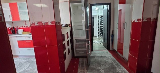 Apartament de vanzare Micro 3