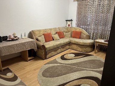 Apartament de vanzare cu 3 camere in Rogerius, str. Italiana