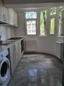 Inchiriez apartament ultracentral Călărași Romarta