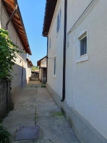 Casã de vânzare în Vulcana Pandele
