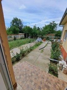 Casă spațioasă de vânzare Dobra, Targoviste - ideală pentru familie