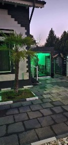Casa de vanzare cu anexe